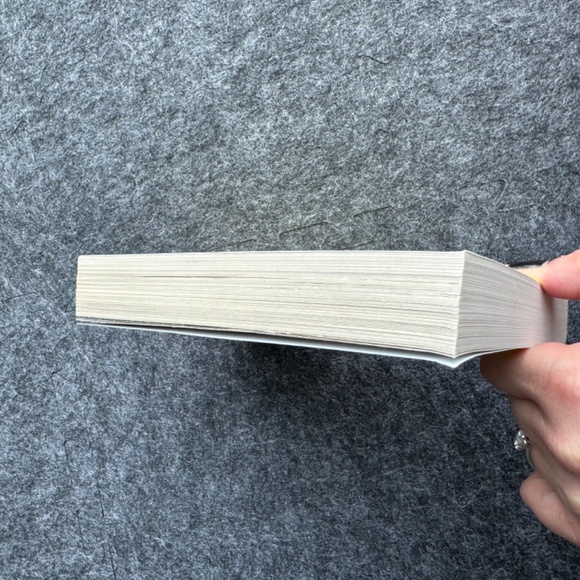 The Unhoneymooners by Christina Lauren Paperback Contemporary Romantic Comedy - Picture 6 of 8